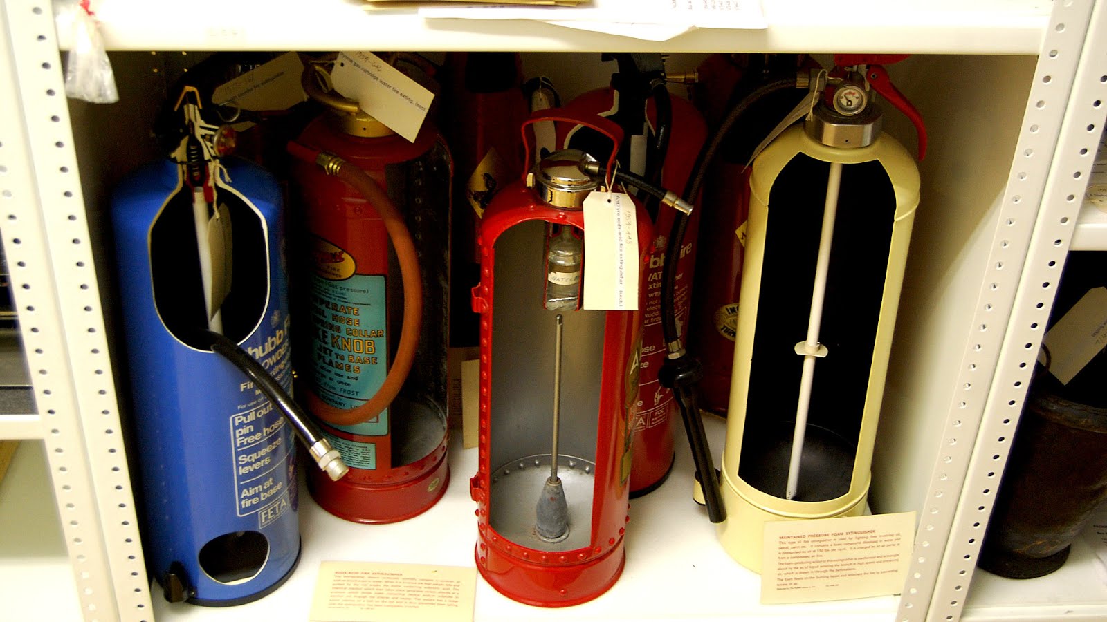 halon fire extinguisher halon fire extinguisher