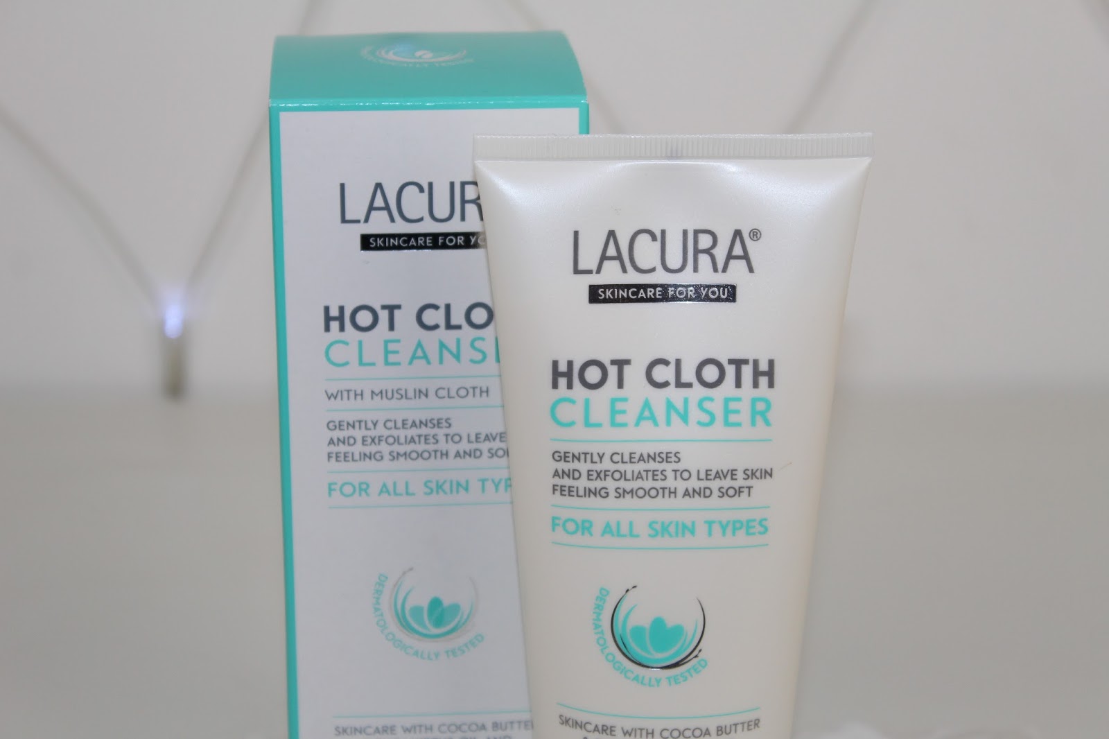 Aldi Hot Cloth Cleanser Review and Photos Liz Earle Cleanse and
