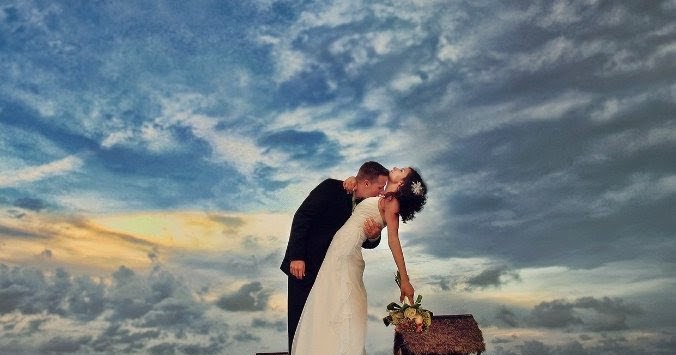 Contoh Foto Prewed Di Pantai Terbaru
