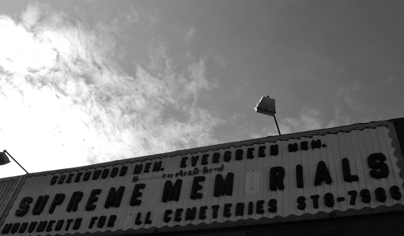 Planeta Sofia Photo Graffiti