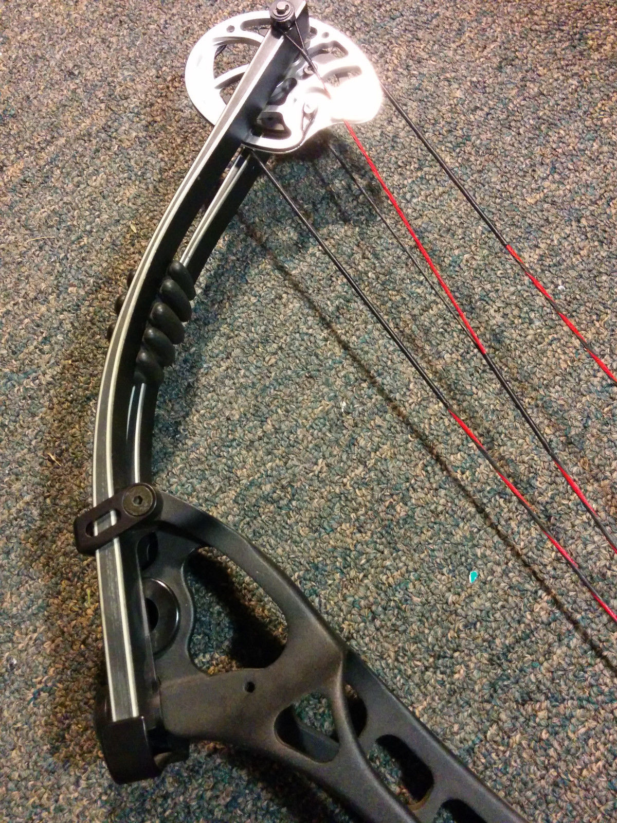 Archery Bukittinggi Hoyt Contender Elite Compound Bow / second