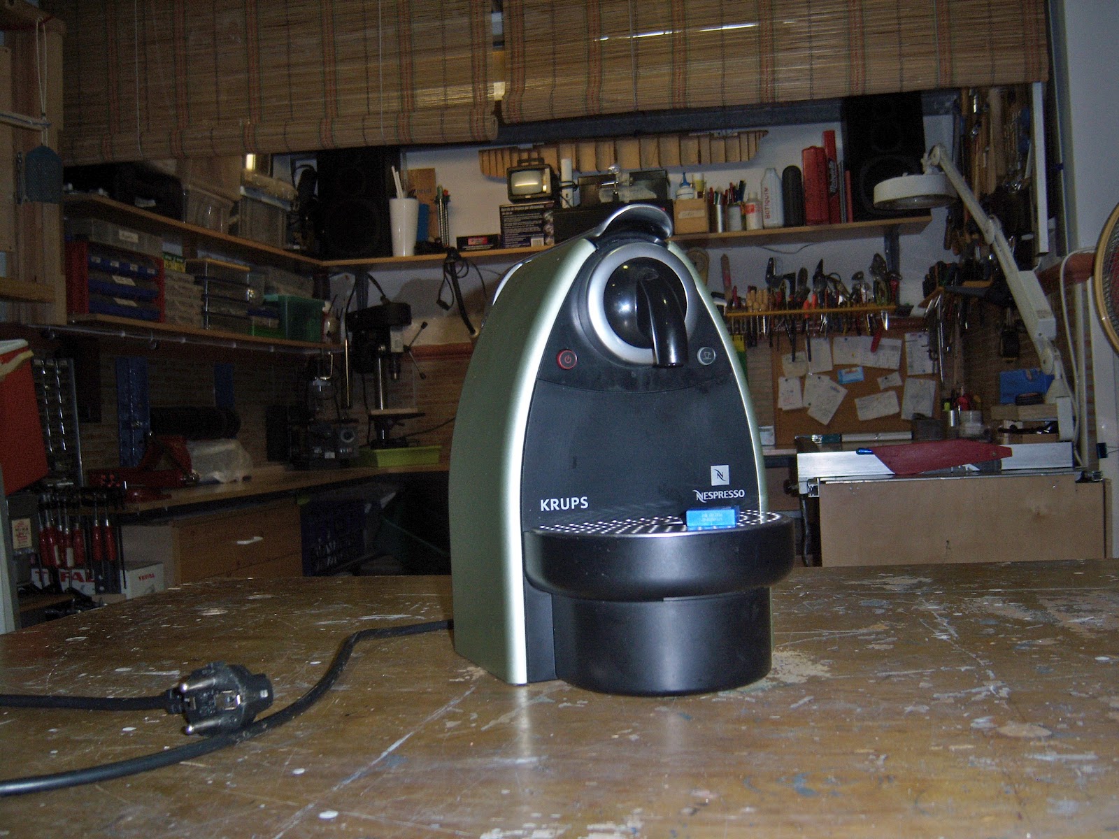 bricolaje y aeromodelismo de Pepe Boscá: Bricolaje .- Cafetera KRUPS  Nespresso, reparar