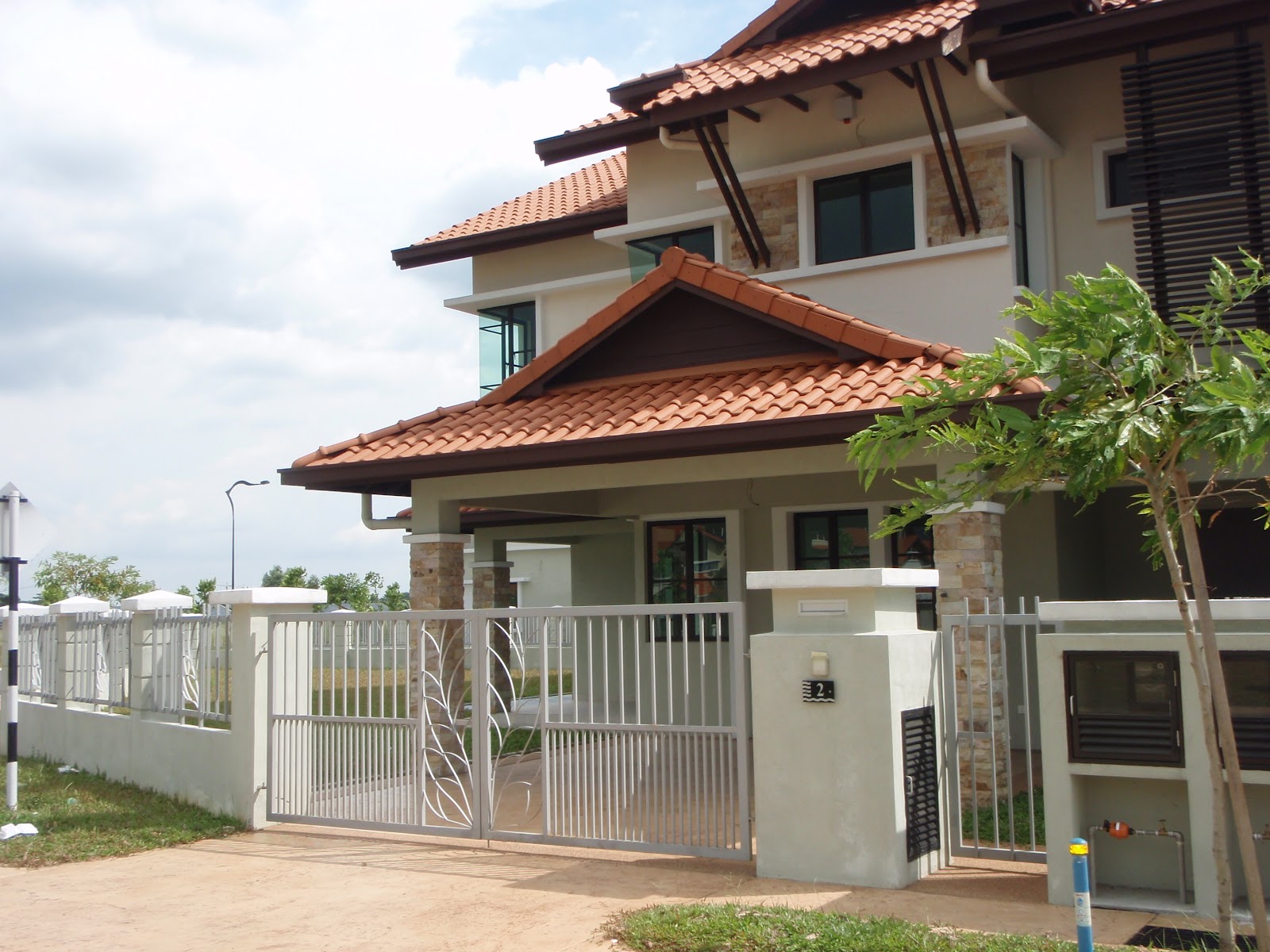 WELCOME TO PROPERTY AUCTION & SALES 2 STOREY LINK HOUSE ALAM IMPIAN