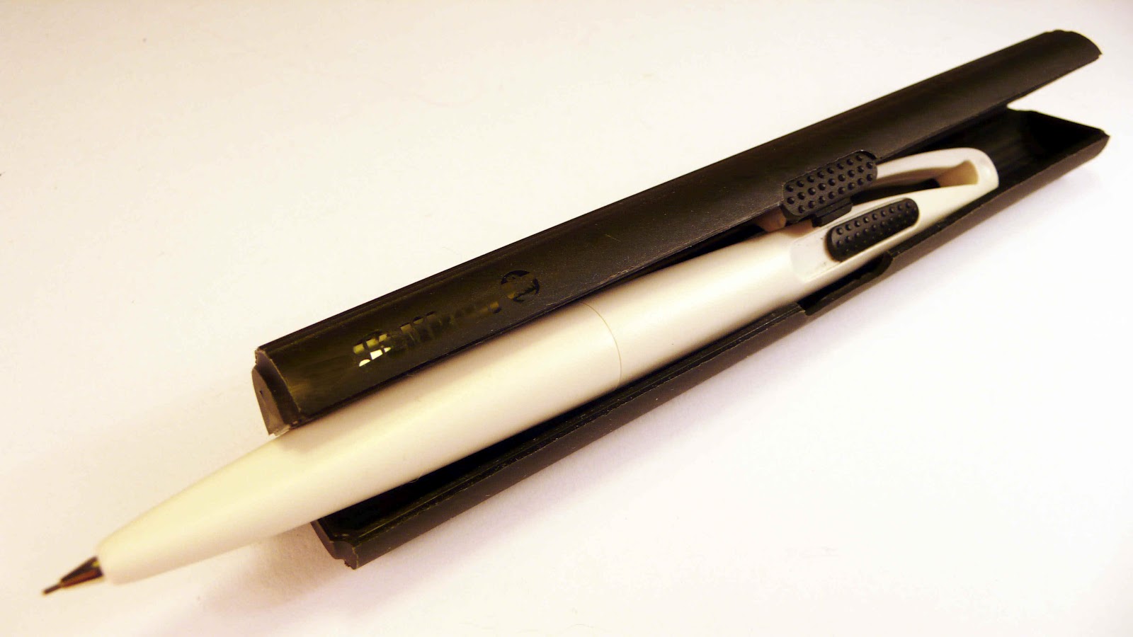 0.1 mechanical pencil