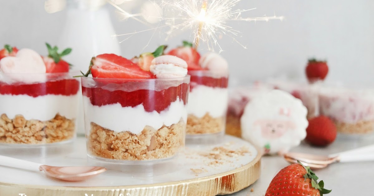 Strawberry cheesecake pots recipe | The Little Blog Of Vegan