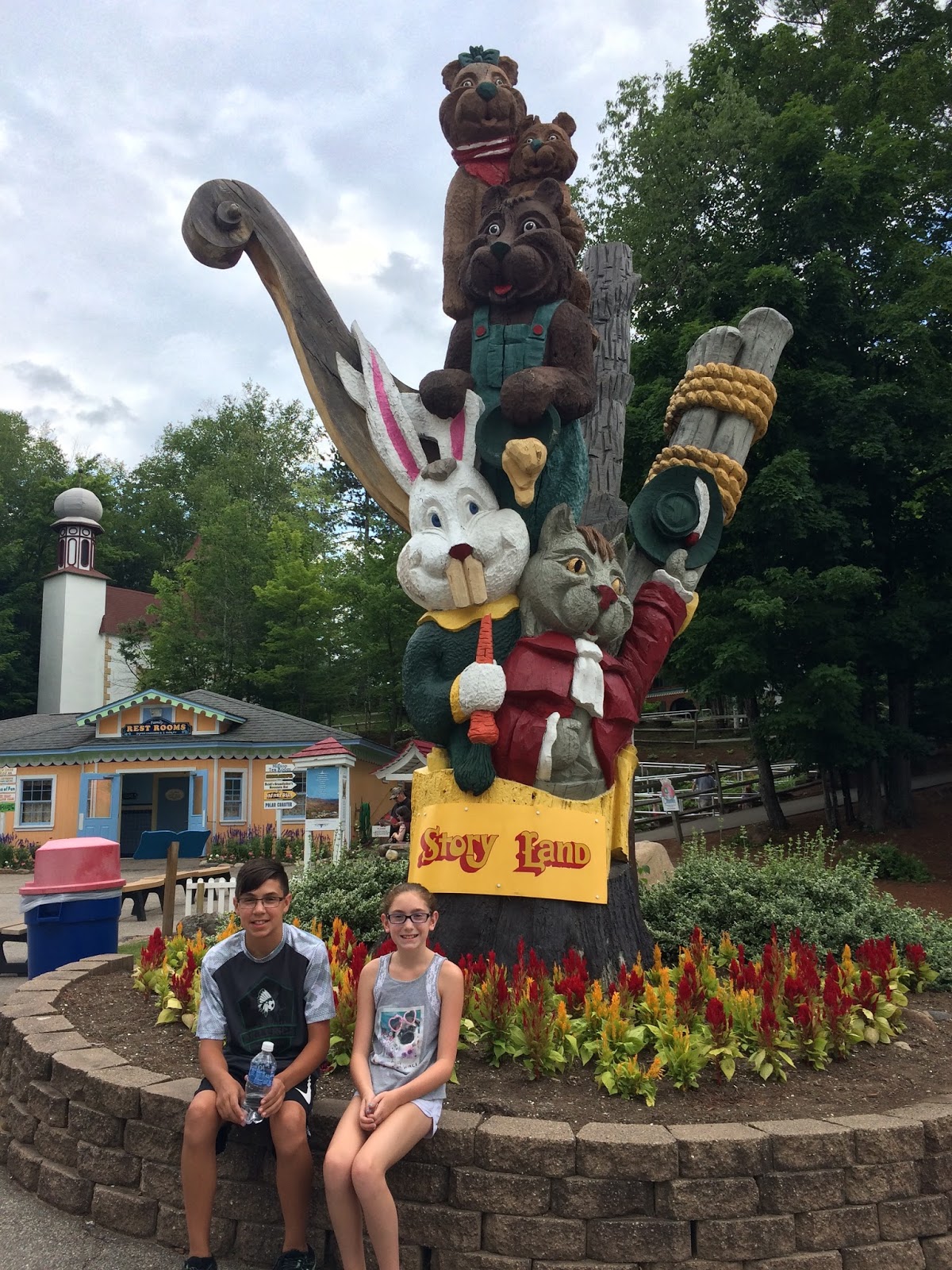 Evan and Lauren's Cool Blog 7/15/17 Family Fun at Story Land in Glen