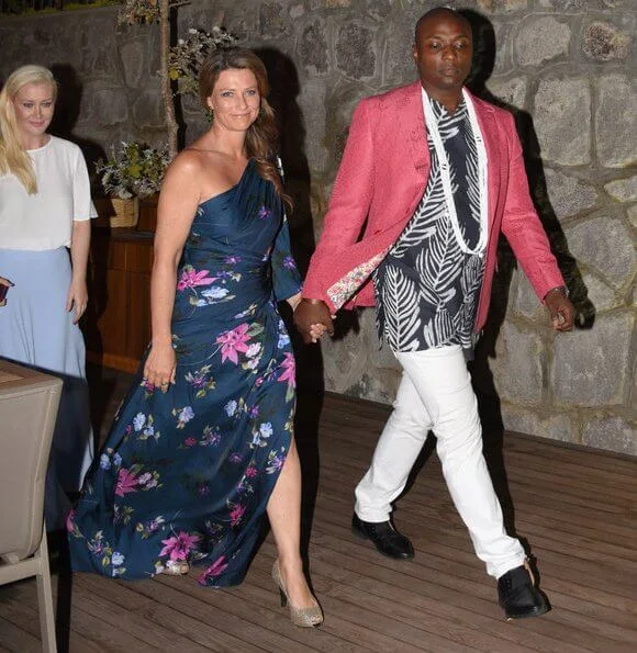 Princess Martha Louise wore a new floral print maxi gown by Jill Stuart. Princess Martha Louise and Shaman Durek attended a dinner at Rebis Hotel