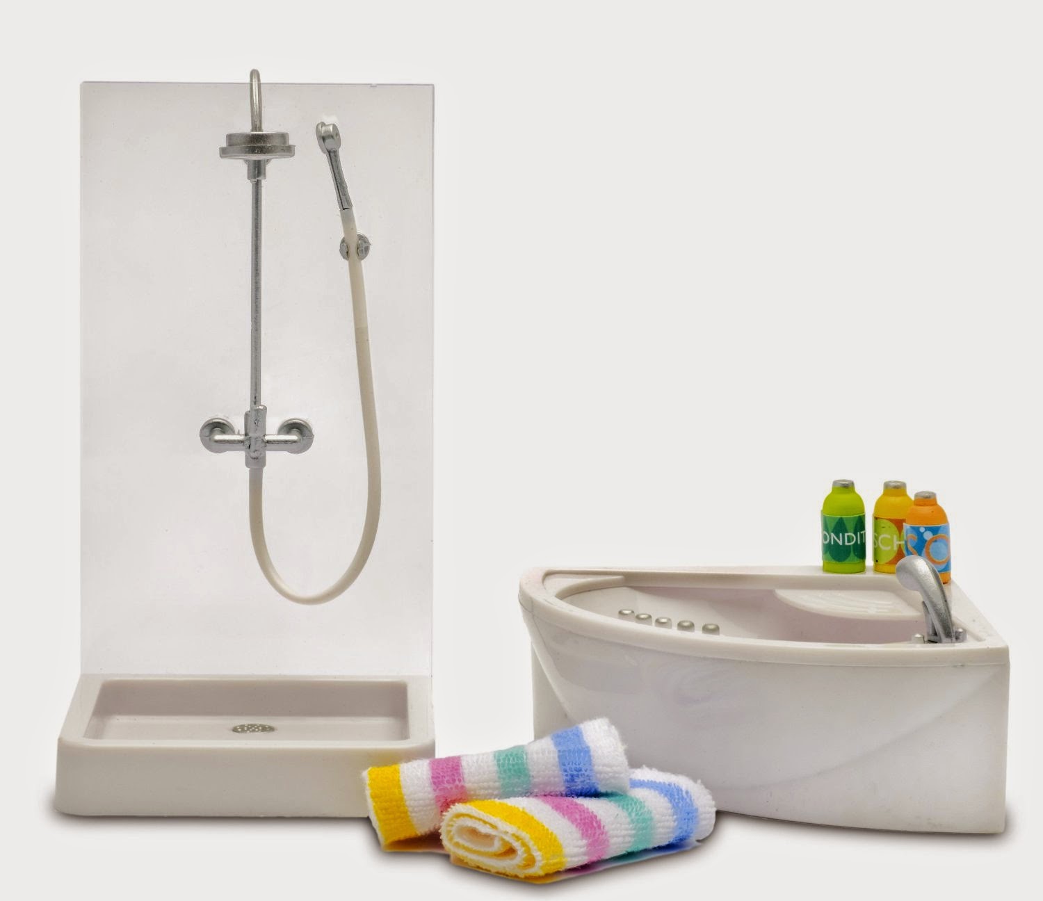 Missgarabatos Dolls: LUNDBY - Muebles en miniatura