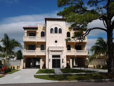 Chateau Venice Condos in Venice FL