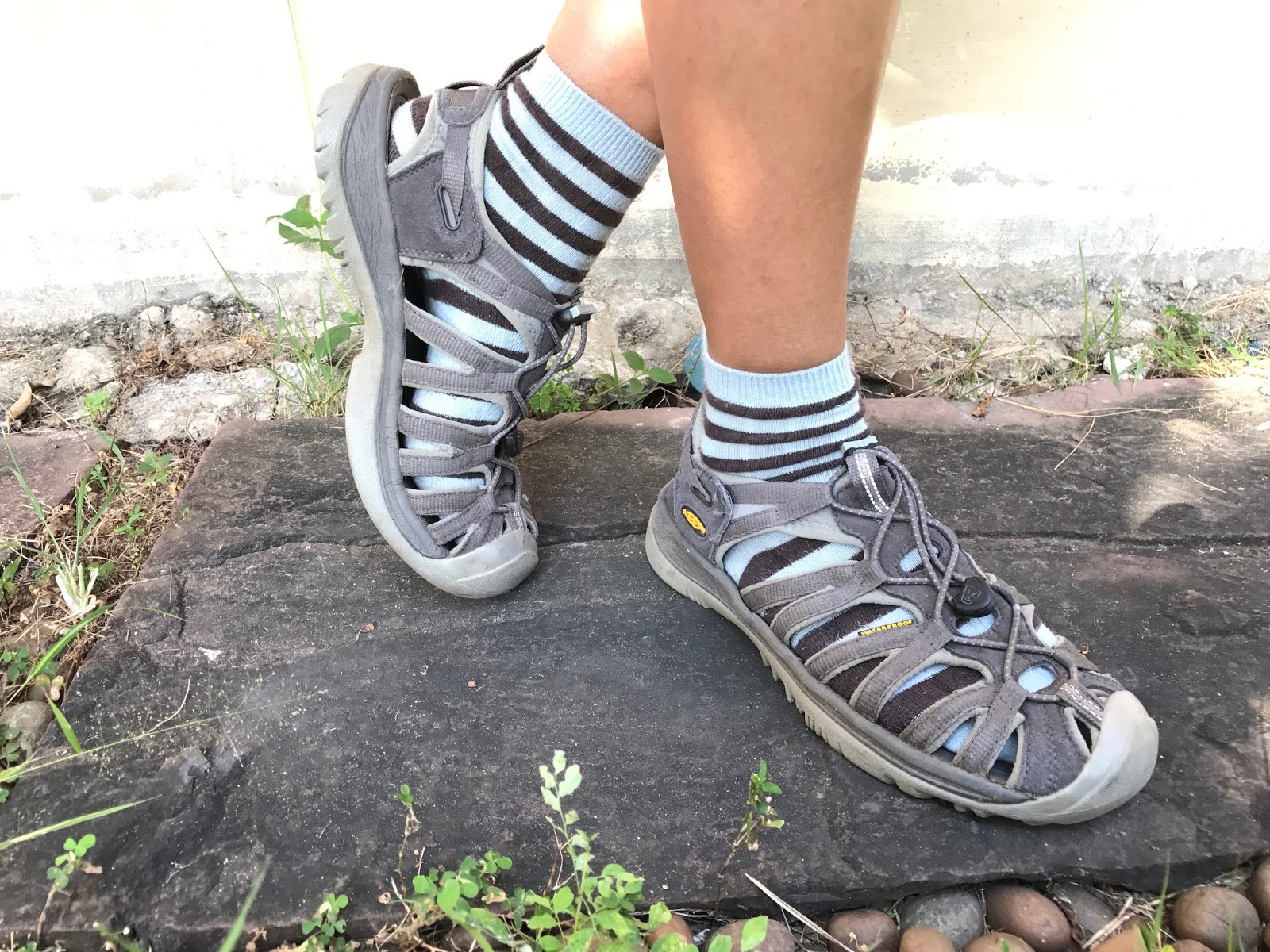 Girls Rock Socks and Sandals Keen Saturday pseudosoma