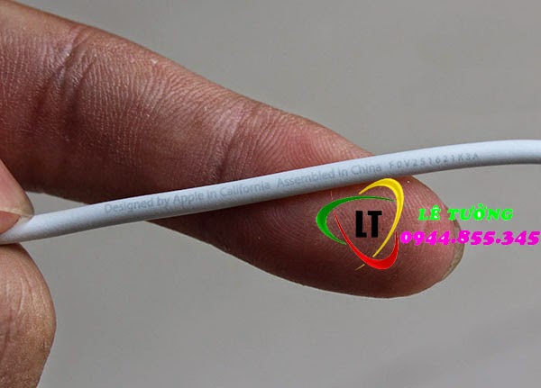 Dây cáp Lightning Iphone 5 chính hãng Apple sản xuất 4 Dây cáp Lightning Iphone 5 chính hãng Apple sản xuất 4