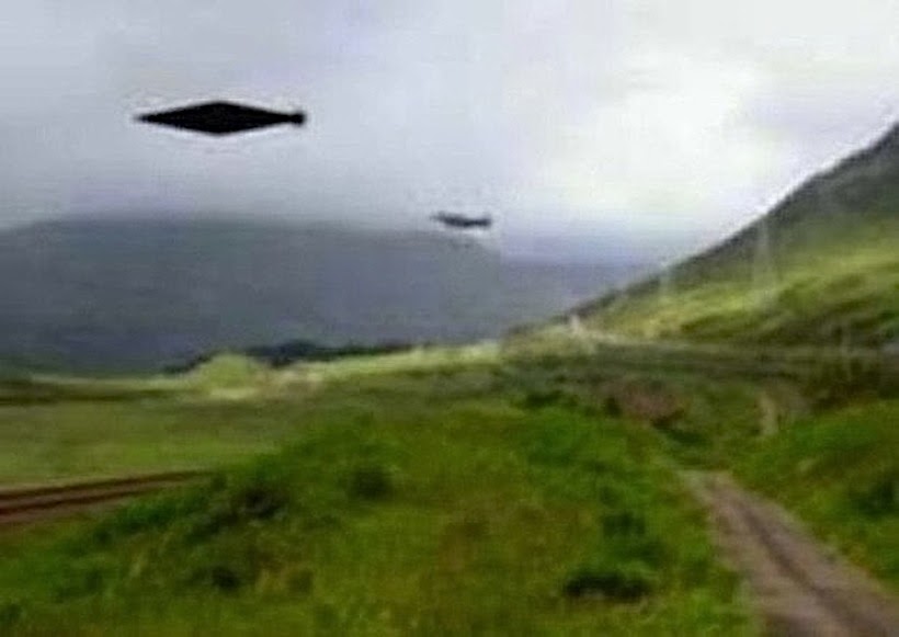 UFO SIGHTINGS DAILY: UFO Photo Mysteriously Vanished From British Files