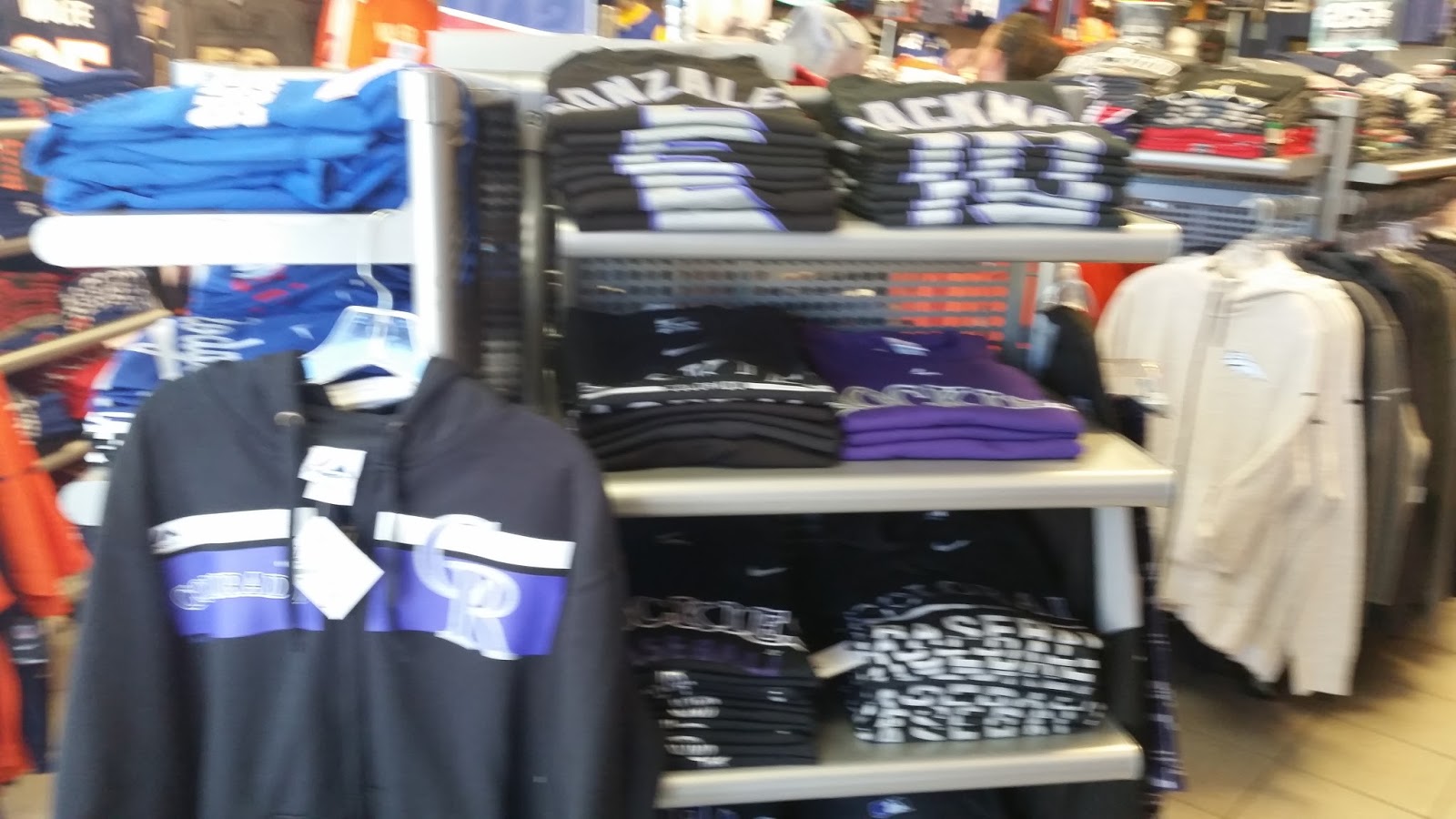 Jade's World Fanzz sports store