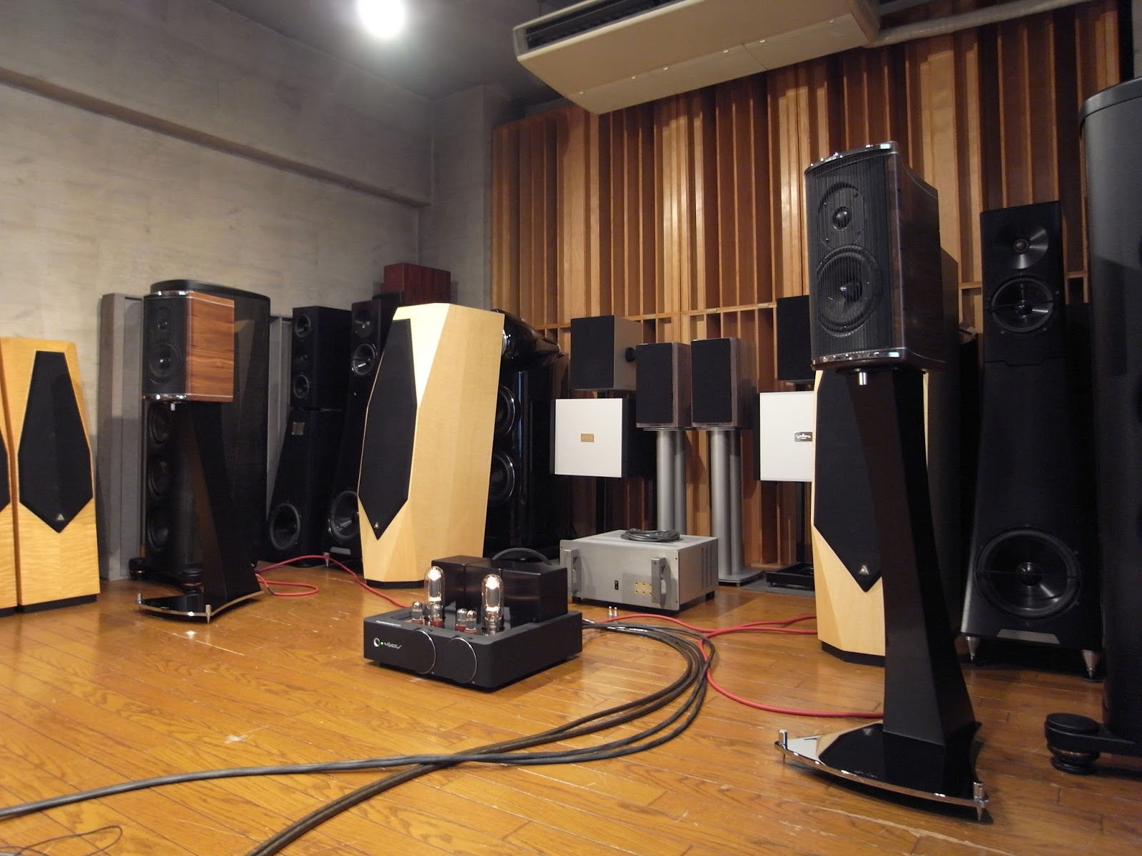 Sis Audio Blog 展示情報 Franco Serblin Accordoを店頭に常設展示しています