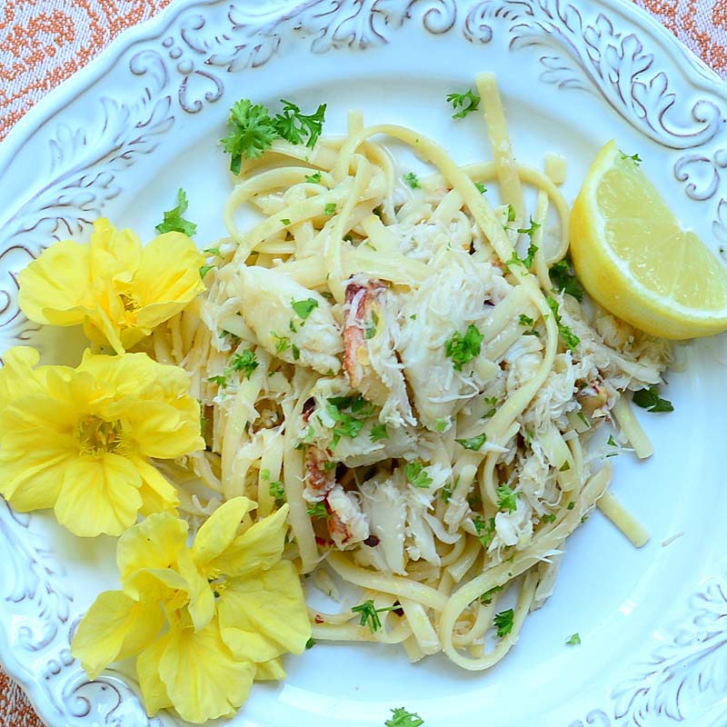 Savoring Time in the Kitchen: Crab Pasta in Lemon and Wine Sauce