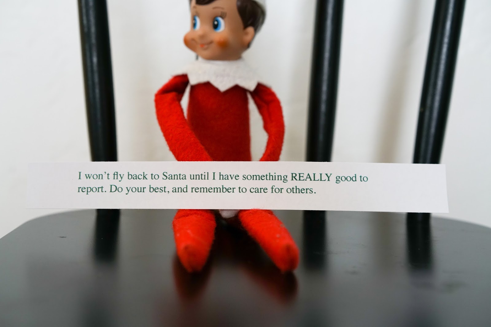 do it yourself divas 9 Ways To Make Your Elf on the Shelf Stop Moving Every Night