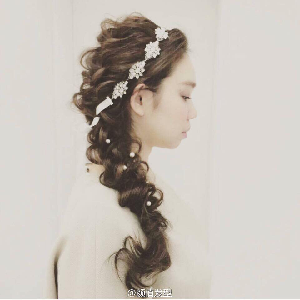 15+ Cara Mengikat Rambut Panjang Mudah dan Simple (Step Tutorial Gambar ...