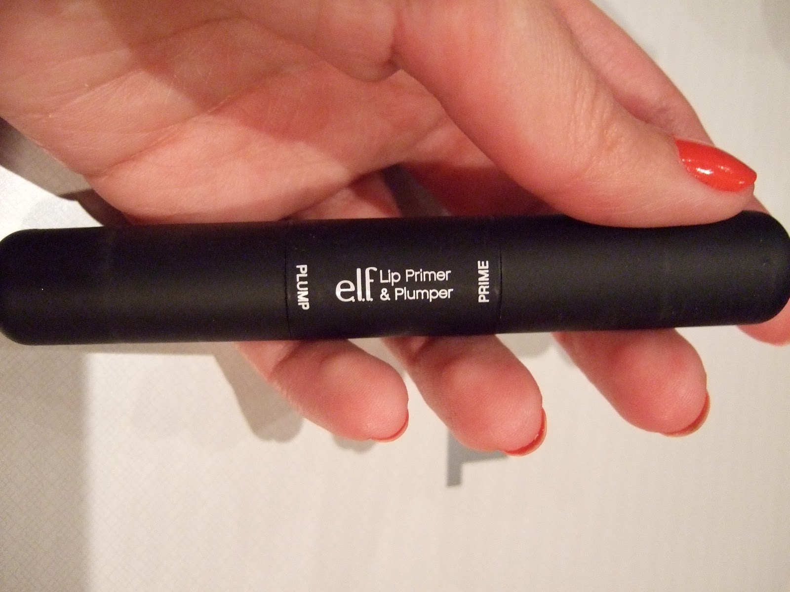 Mulher Urbana e.l.f. Lip Primer And Plumper