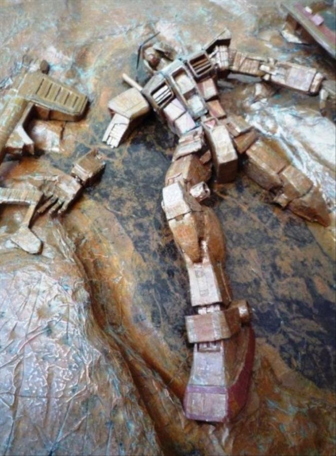 1/60 Scale Aluminum Tape Art Relief RX782 Gundam