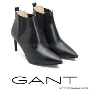 Princess Sofia Hellqvist wore GANT Betty Mid Boot