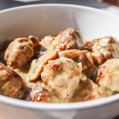 mushroom-cheese meatballs