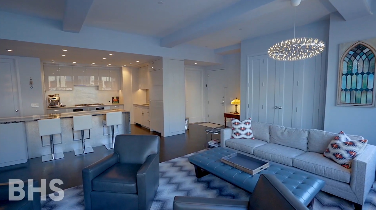 14 Photos vs. 130 W 30th St #17A, New York City Condo Interior Design Tour