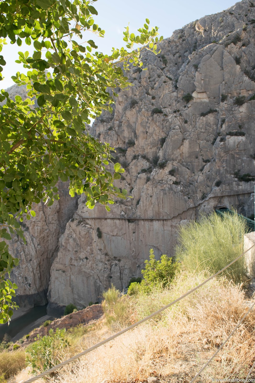 El Chorro - Poema De Roca - El Caminito Del Rey | Hiking Spain's Most Dangerous Hiking Trail