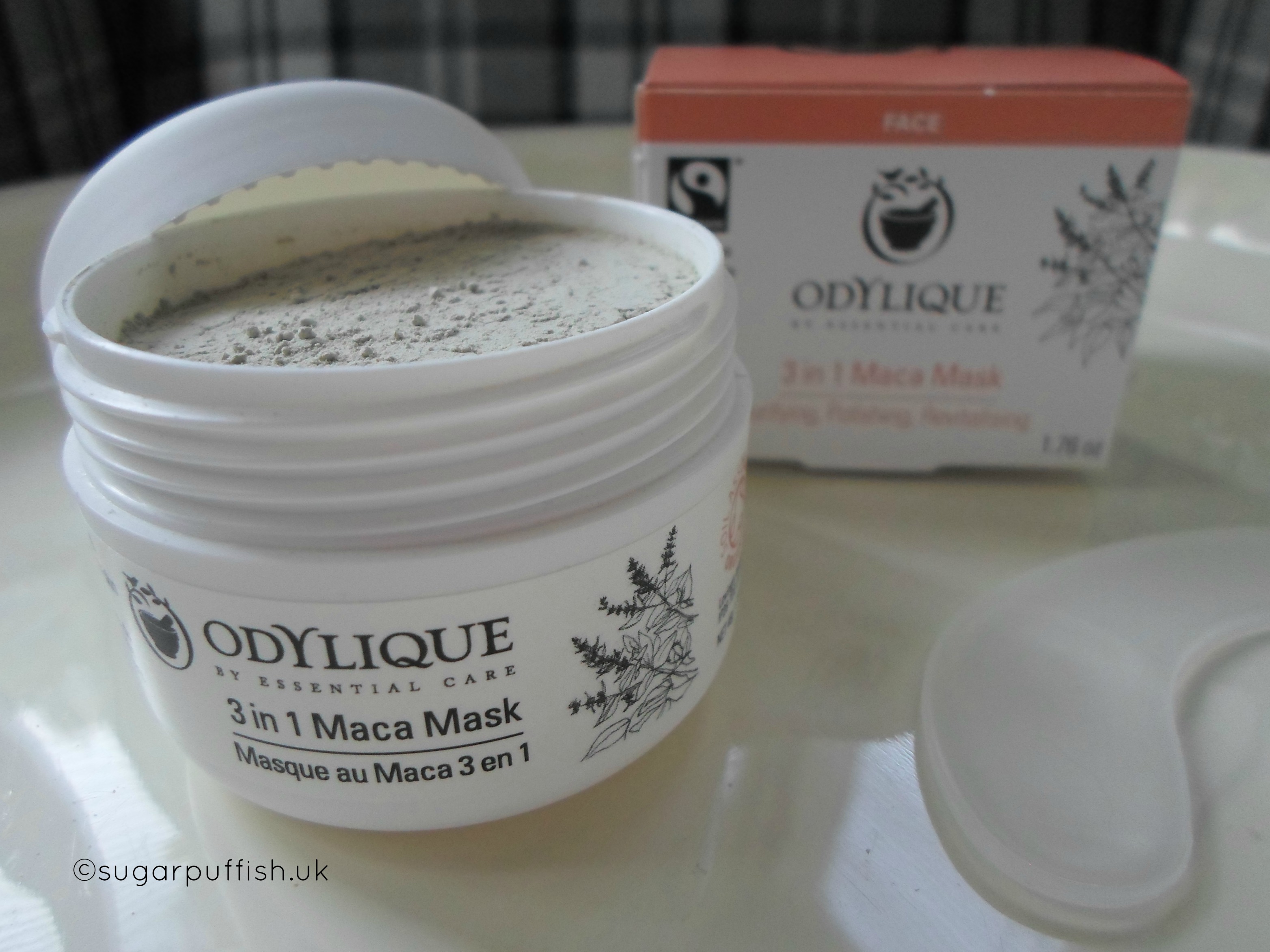Review Odylique 3 In 1 Maca Mask