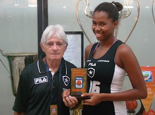 Botafogo Campeão do Torneio Início Infantil Feminino de Basquetebol de 2011