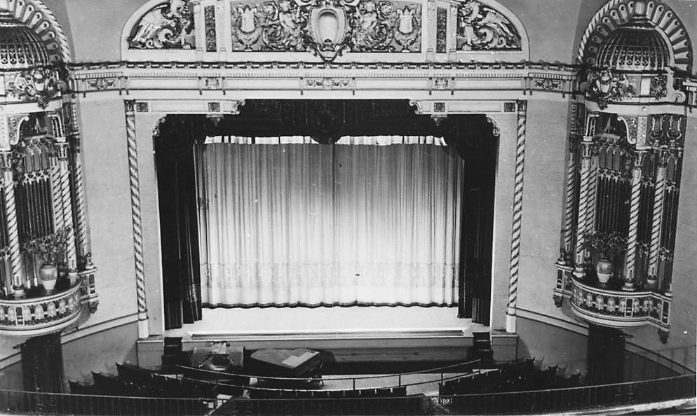 San Francisco Theatres The Irving Theatre