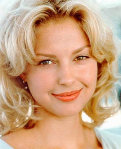 Attractive Hairstyles For Short Hair And Famous Ashley Judd Style - My