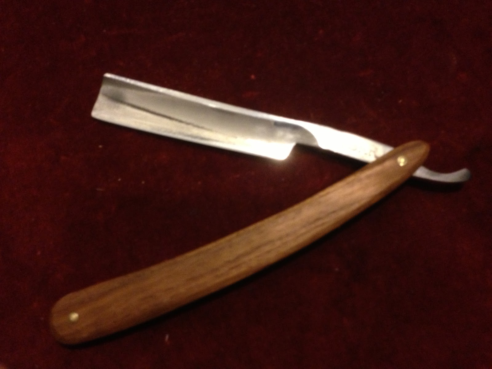 Straight Razor Scales from Scrap and from Scratch