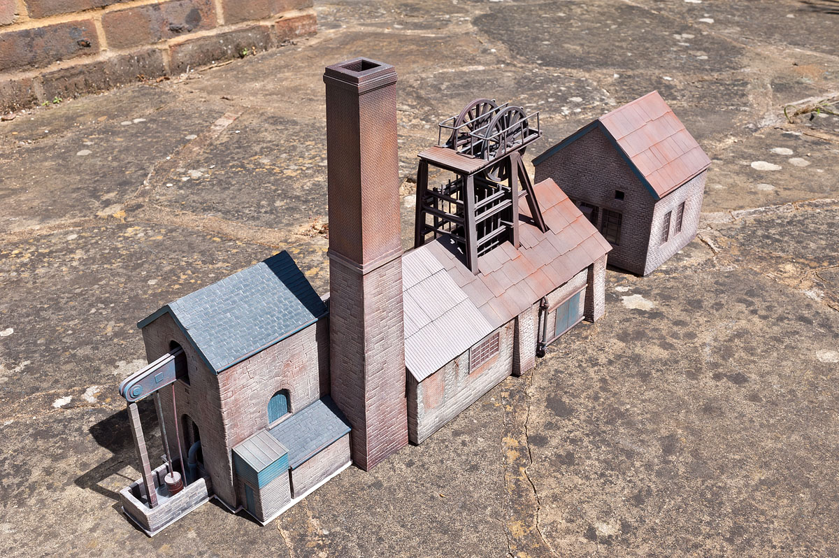 Chris Nevard Model Railways & Photography Blog: Beyond Polbrock