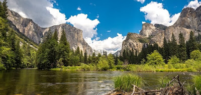 Glistening Lakes in High Sierra Region Glistening Lakes in High Sierra Region