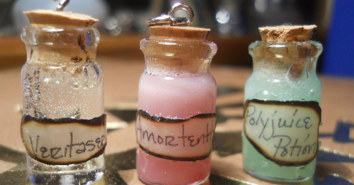 Pociones Harry Potter para llevar como colgante Harry Potter las Reliquias y Varitas Pociones Harry Potter para llevar como colgante Harry Potter las Reliquias y Varitas