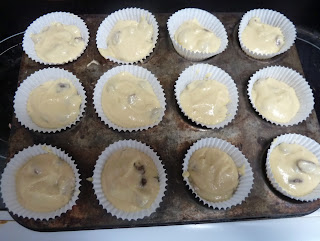 Easy cupcake recipe ready to go in the oven