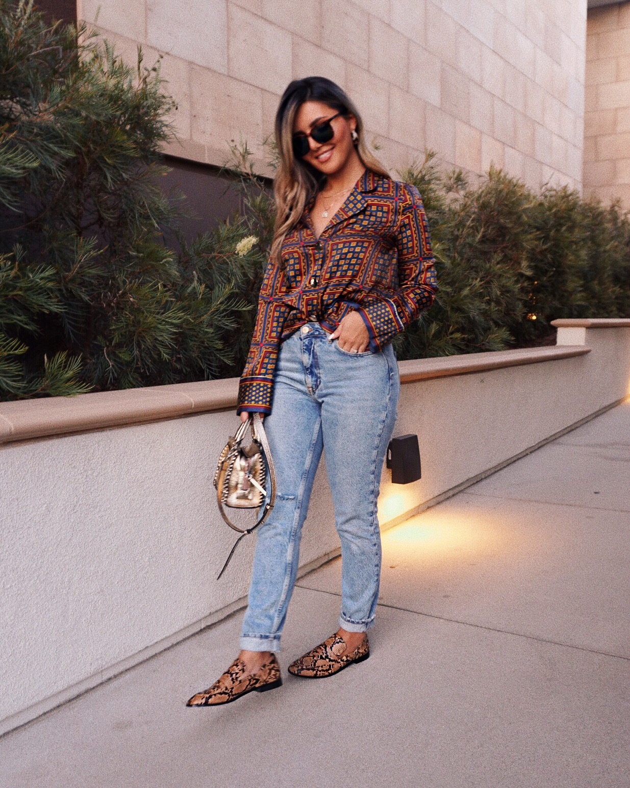 casual Monday outfit, pajama top, how to style, la fashion blogger, Pinterest fashion, Persian blogger, snakeskin loafers, gold Zara bag, mom jeans, how to have a great Monday, tips for your Monday, how to have a relaxing Monday, work from home tips, blogger tips, life of a blogger, parmida Kiani, 