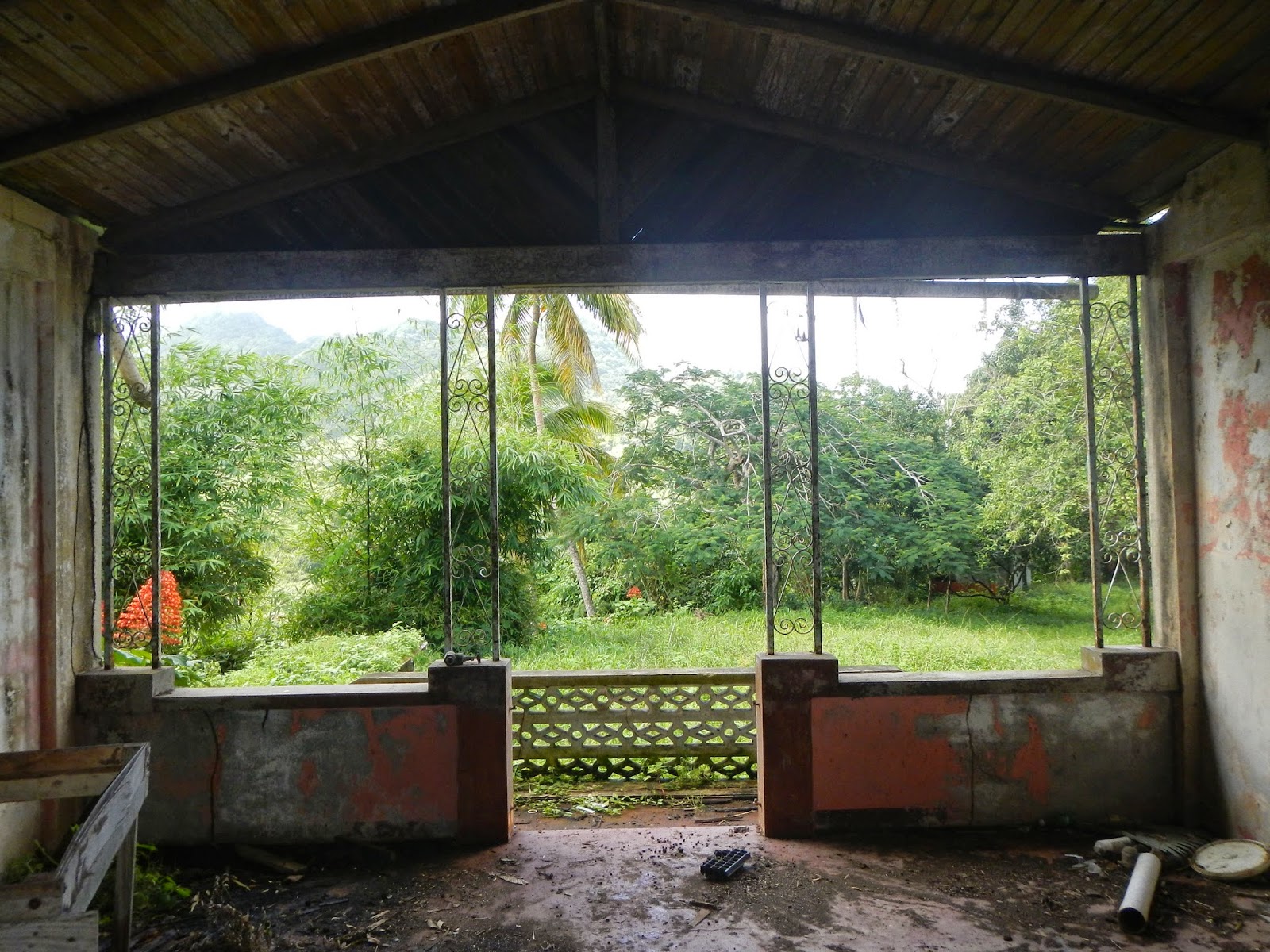Plantation houses & Slave Pens Grenada's history