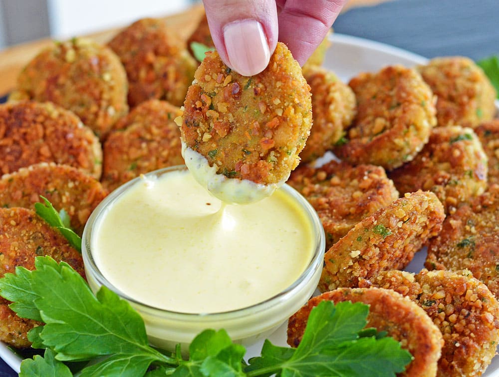 VEGGíE NUGGETS WíTH VEGáN HONEY MUSTáRD DíPPíNG SáUCE Healthy Food