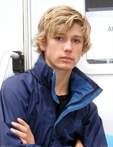 Celebrities Men: Alex Pettyfer