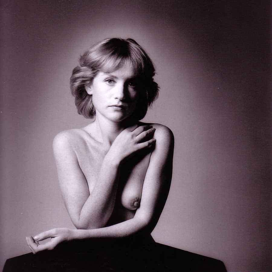 isabelle_huppert_046.jpg (900×900)