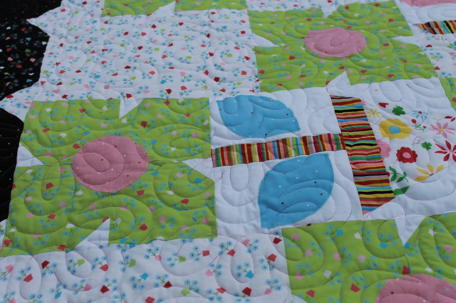 SunShine Sews... Corner Flower Shoppe Quilt