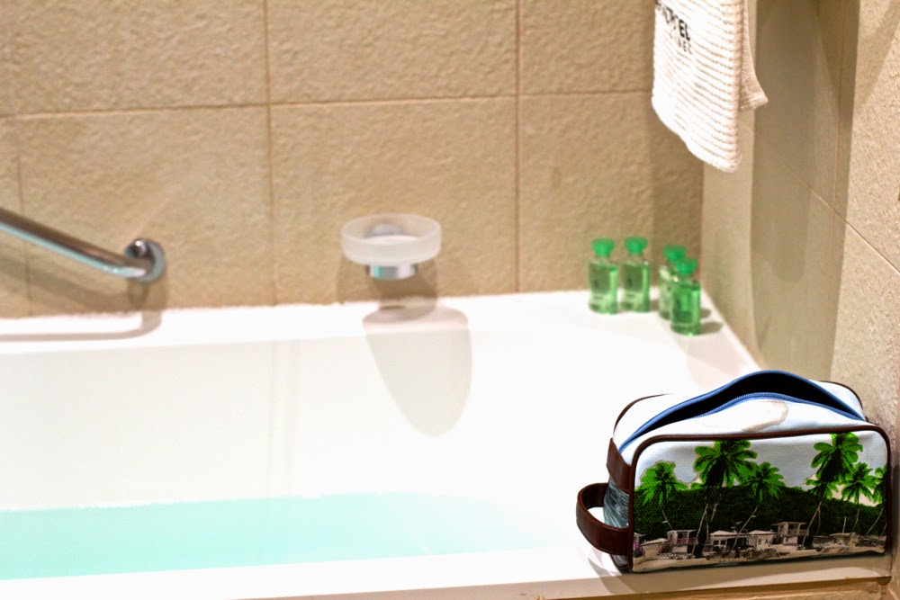 BLOG--MODE-HOMME_Festival-de-Cannes-68-edition-smoking-grand-hotel-Celio1 BLOG--MODE-HOMME_Festival-de-Cannes-68-edition-smoking-grand-hotel-Celio1