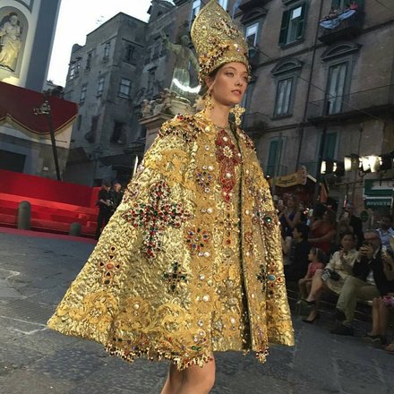 Dolce and Gabbana Alta Moda Fashion Show - Naples, July 2016