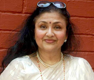 Leena Chandavarkar Family Husband Son Daughter Father Mother Marriage Photos Biography Profile.