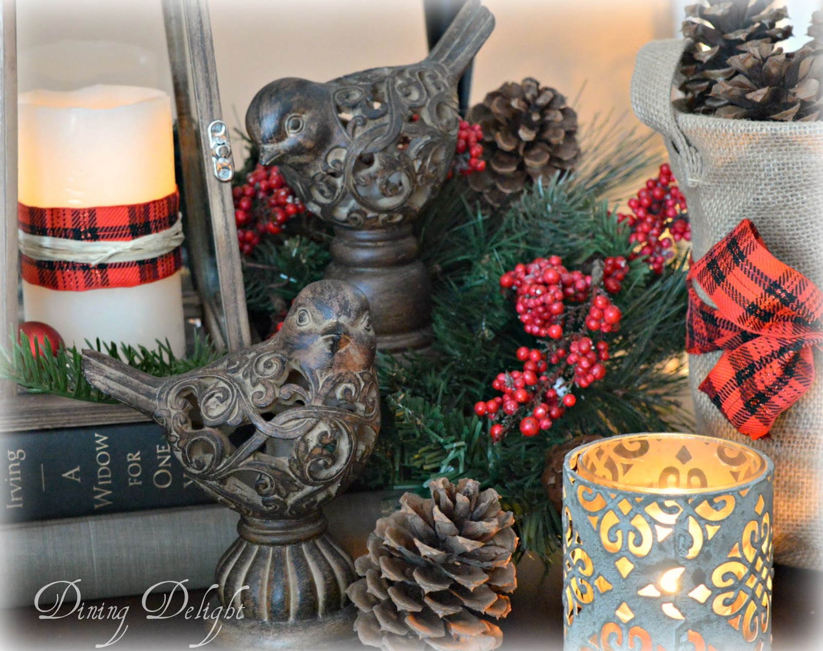 Dining Delight Christmas Decor for End Tables