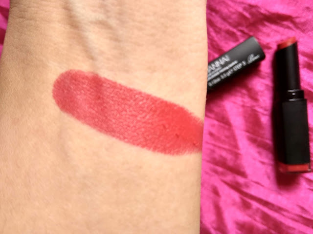 Manna Kadar Liplocked Priming Lipstick(Guilt) Review