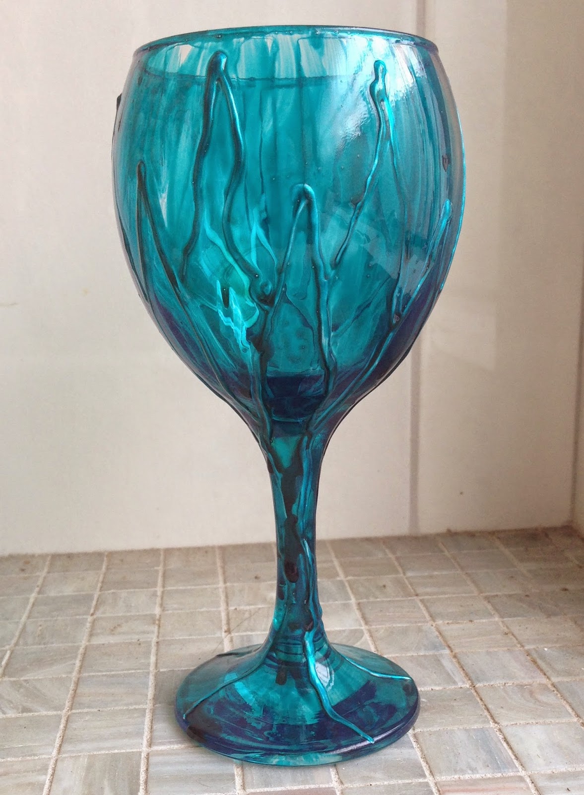 Crafty Crusaders Stained Wine Glasses with Pebeo Vitrea 160