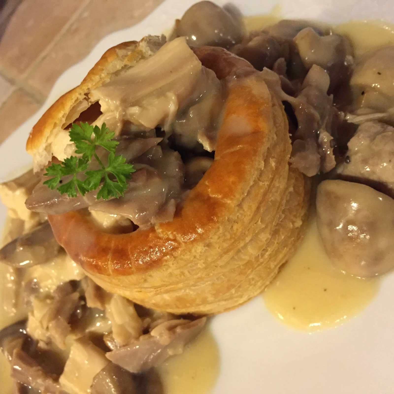 La poule de Mamy Gaby (recette de vol au vent traditionnel)