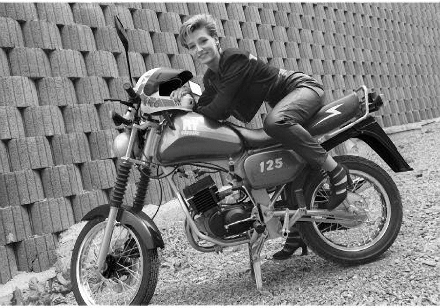 Flesh and Relics History of Motorradwerk Zschopau DKW, IFA and MZ